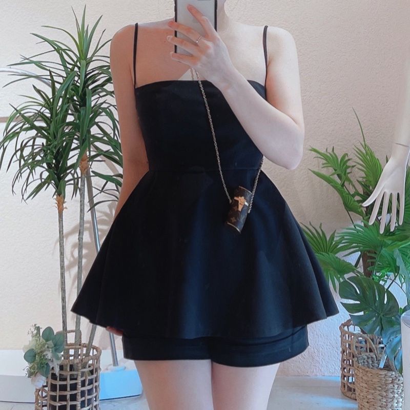 Áo Peplum Hai Dây Đơn Giản