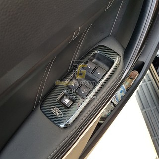 Ốp nội thất vân Carbon Ford Everest