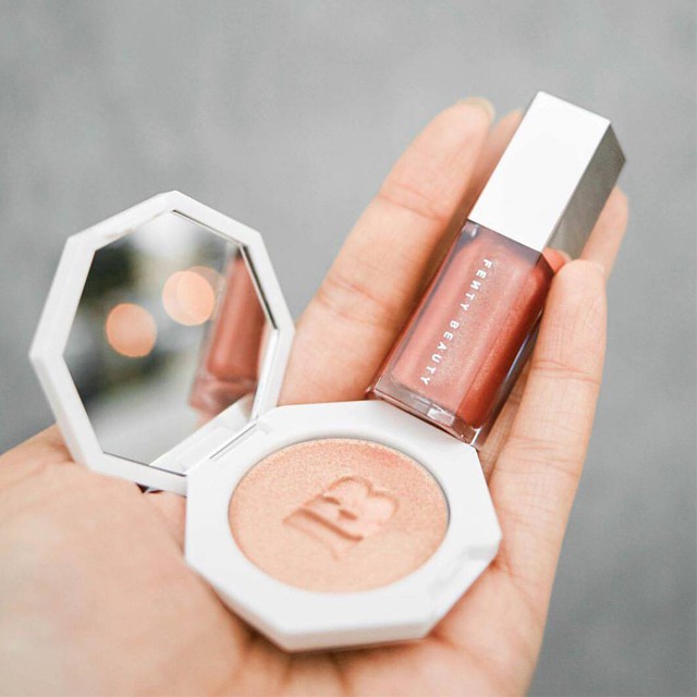Set Son Bóng & Highlight Mini Fenty Beauty Bomb Baby Mini Lip And Face Set | BigBuy360 - bigbuy360.vn