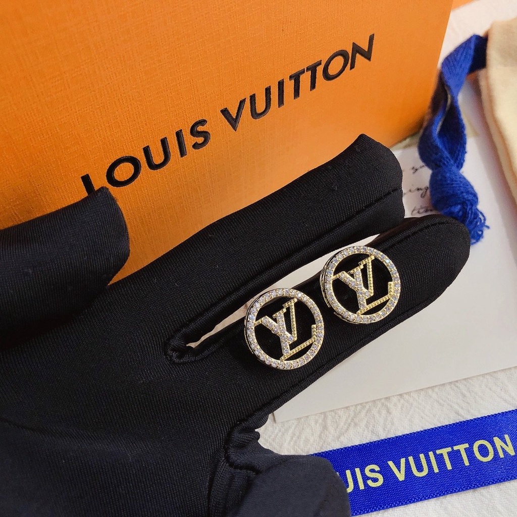 LOUIS VUITTON Khuyên Tai Tròn Bằng Thép Titan In Logo LV Thời Trang