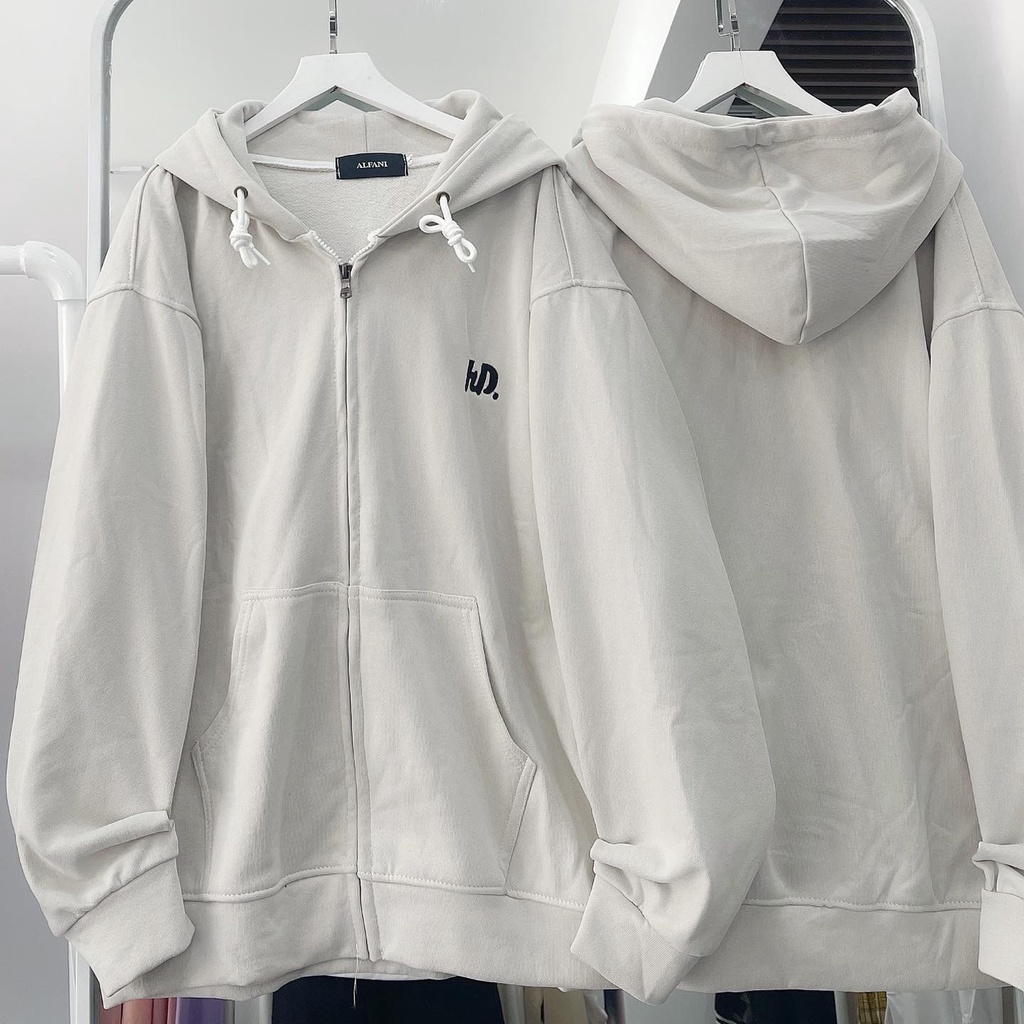 [sẵn]Áo khoác tay dài form rộng chữ thêu hd (ảnh thật tại shop) Tanazi Closet
