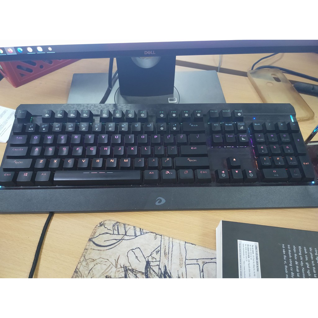 Bàn phím cơ EK169