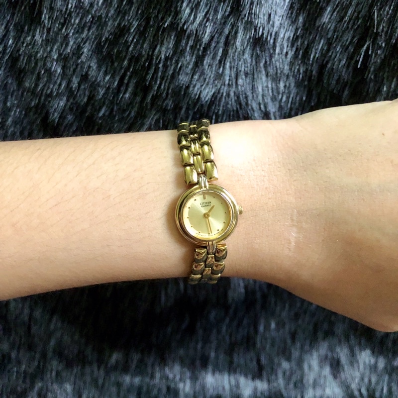 ⌚⌚-  Lắc tay đồng hồ si hiệu Citizen Nhật còn mới 98%