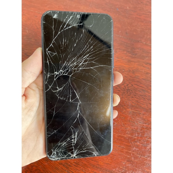 Xác điện thoại Vivo Y11