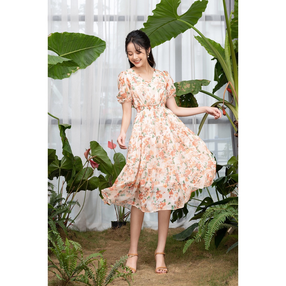 Váy Hoa Dài Dáng Xòe LUPERI Cổ Chữ V Thanh Lịch, Vải Voan Tơ Hàn Mỏng Nhẹ Phù Hợp Cho Nàng Dạo Phố LFV3277