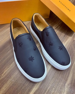 Giày slipon Dior