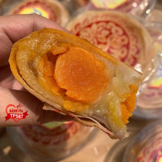 Bánh pía 500gr 4 trứng muối