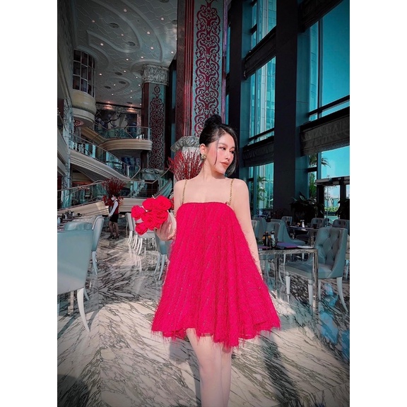 Đầm suông tua rua 2 dây xích restock