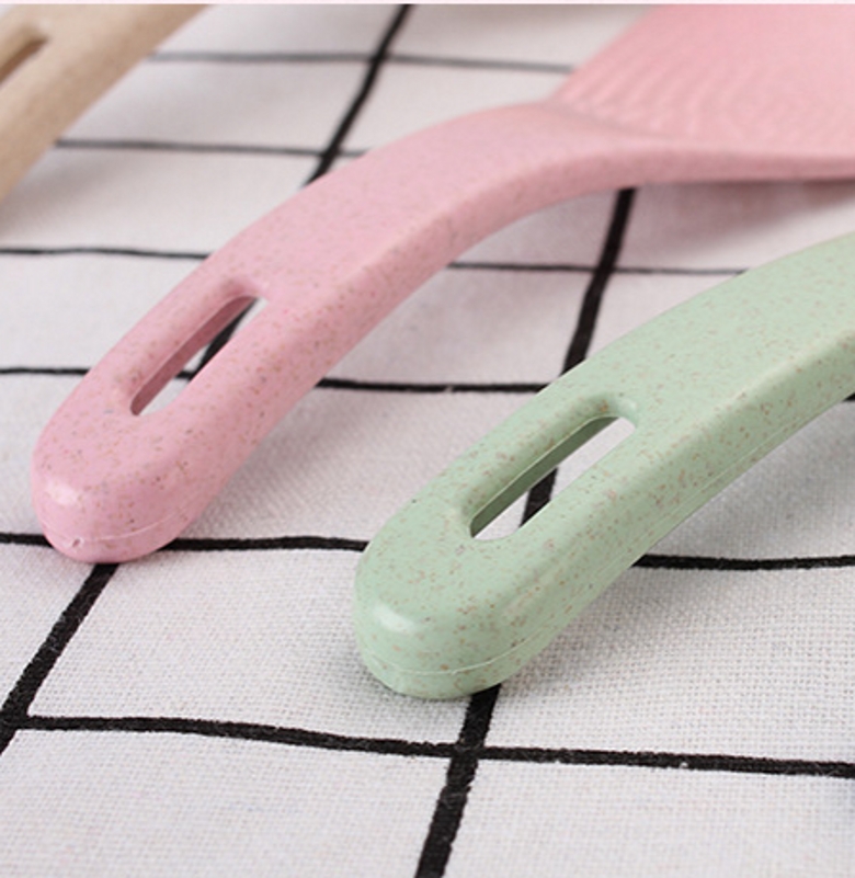 Muỗng xúc cơm bằng xơ lúa mì với tay cầm dài tiện dụng cho nhà bếp