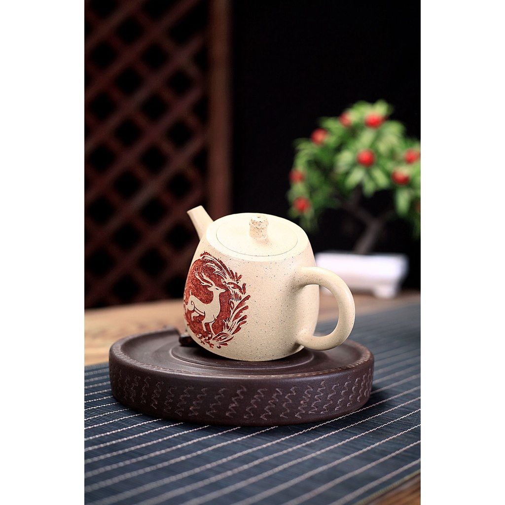 Ấm Tử Sa Nghi Hưng Nhất Lộc Hữu Nhĩ 260 ml (Bạch Ngọc Đoạn Nê)