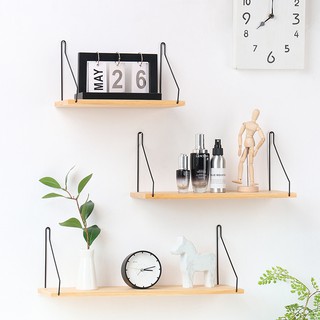 Kệ gỗ treo tường thanh treo sắt đươn giản với đinh ghim