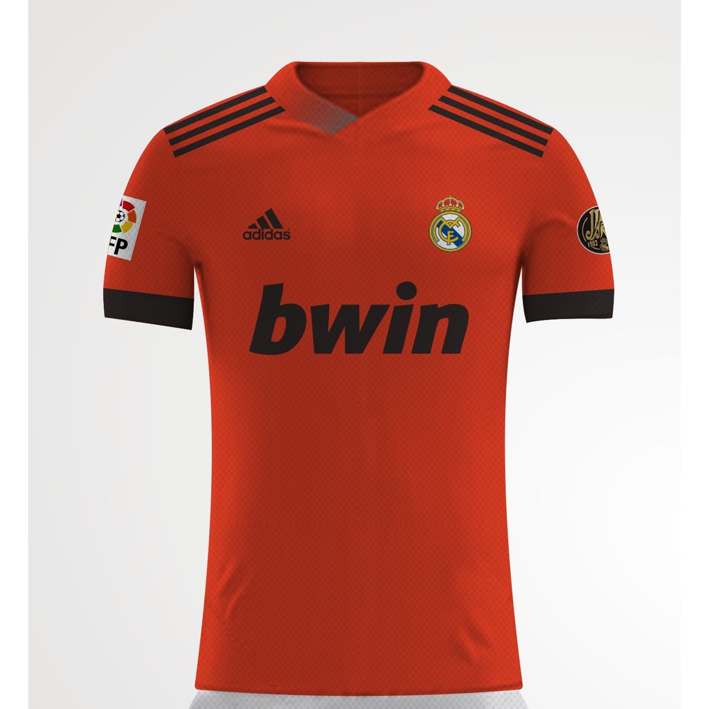 Mô Hình Nhân Vật Real Madrid Jersey Gk Home 2012 2013 Chất Lượng Cao