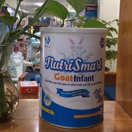 Sữa Bột NutriSmart Goat Infant 900g (Cho Trẻ 0 – 12 tháng)