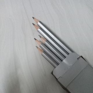 Bút Chì Đen Kĩ Thuật Marco 7000-12CB - 2B