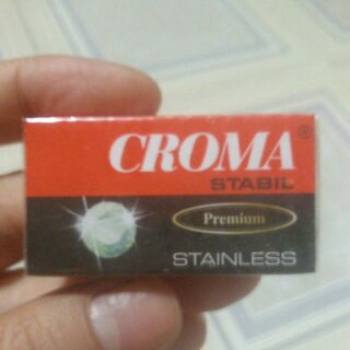 Lưỡi lam CROMA x 10