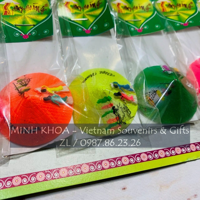 Vỉ 10 Móc Khóa Áo Dài Khăn Đóng Búp Bê Nón Lá Quà Tặng - Quà Lưu Niệm Việt Nam - Vietnam Traditional Keychain Souvenir
