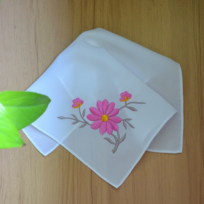 Khăn Tay Lụa Thêu Họa Tiết Cổ Điển Kích Thước 28cm Cho Nữ