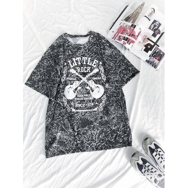 Áo thun loang in hình