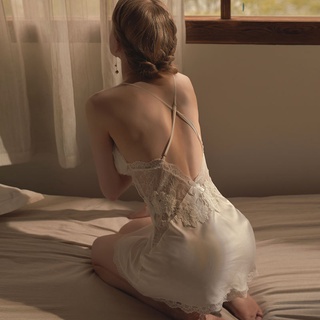 Váy ngủ 2 dây, đầm ngủ sexy hở lưng cám dỗ phòng riêng V2181