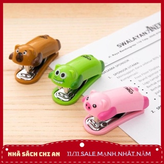 Dập ghim mini #10 deli - 12 trang, gấu nâu, lợn hồng, cá sấu xanh - 1 cái - e0452