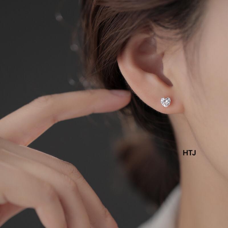 Bông tai hình tim, bông tai nụ đá, bông tai bạc.