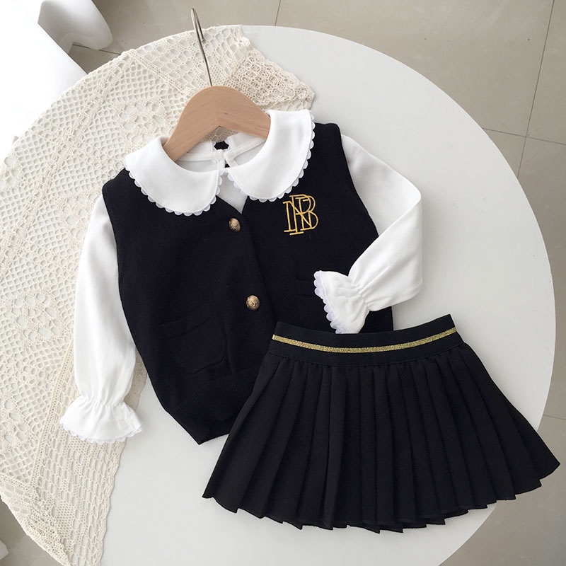 Bộ áo dệt kim sát nách + chân váy xếp ly đáng yêu cho bé