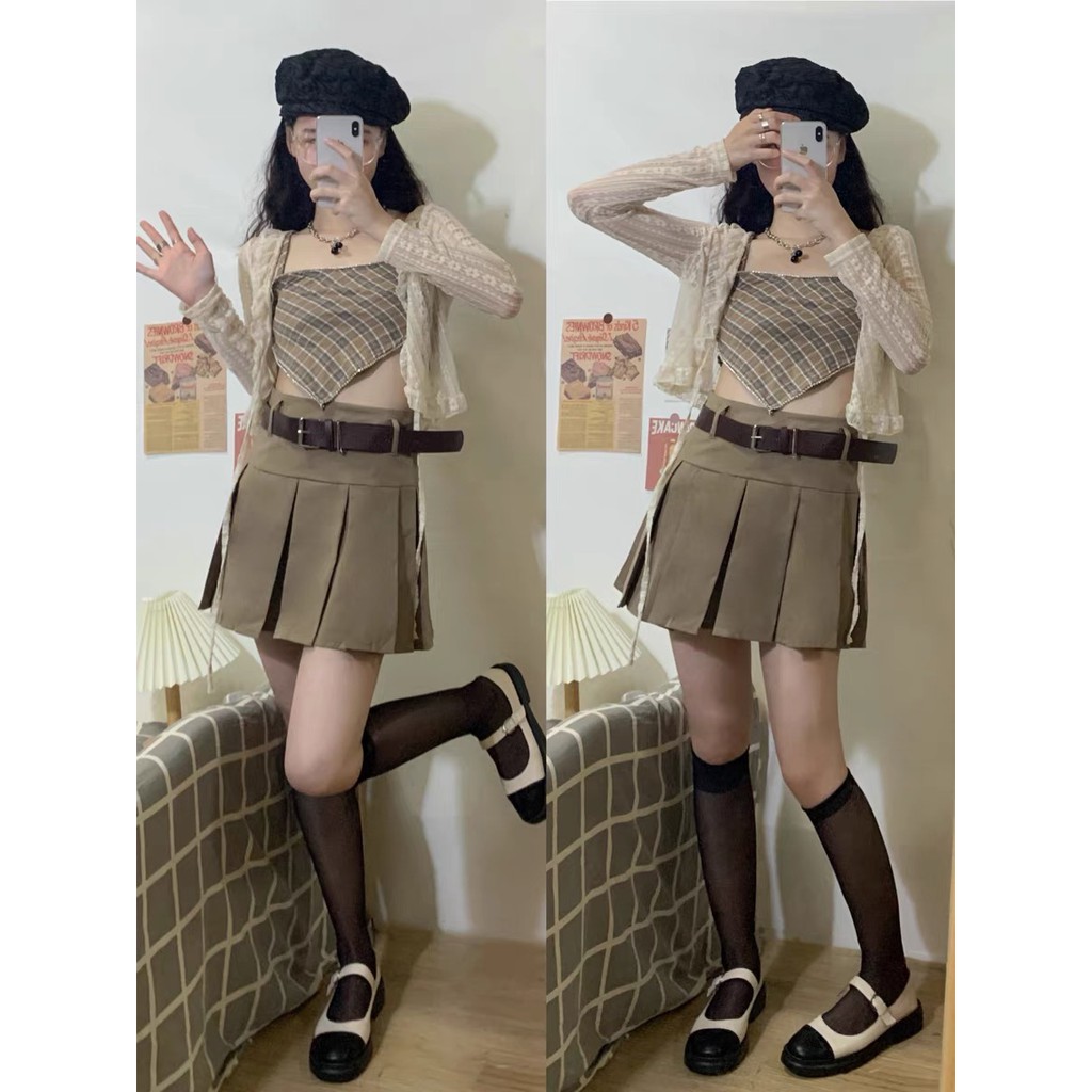 Bộ áo hai dây + áo khoác + chân váy xếp ly + áo cardigan ngắn ngọt ngào thời trang cho nữ