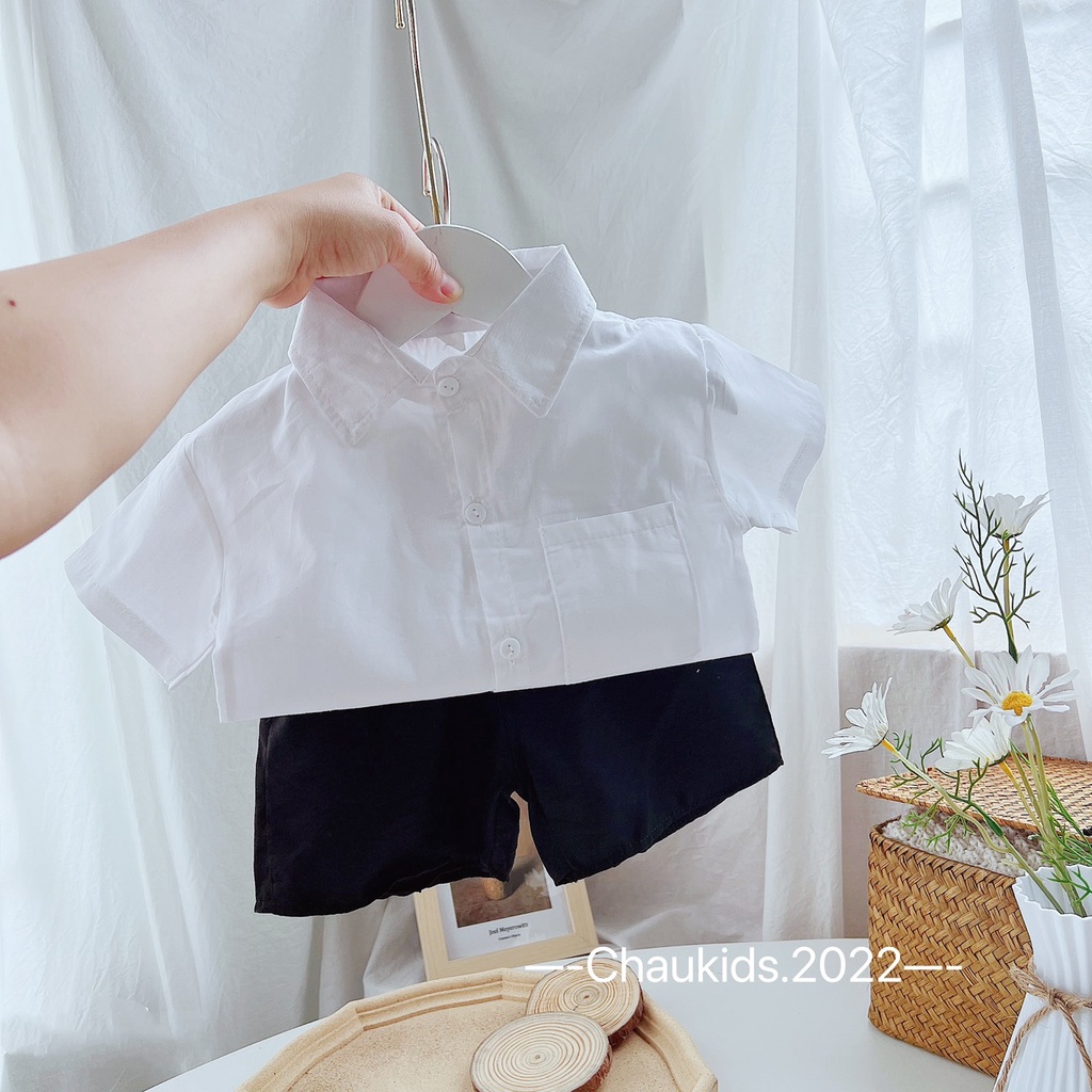 Set sơ mi bé trai hàn quốc sơ mi form rộng kết hợp quần kaki siêu hot cho mùa hè 2022 DOBO046