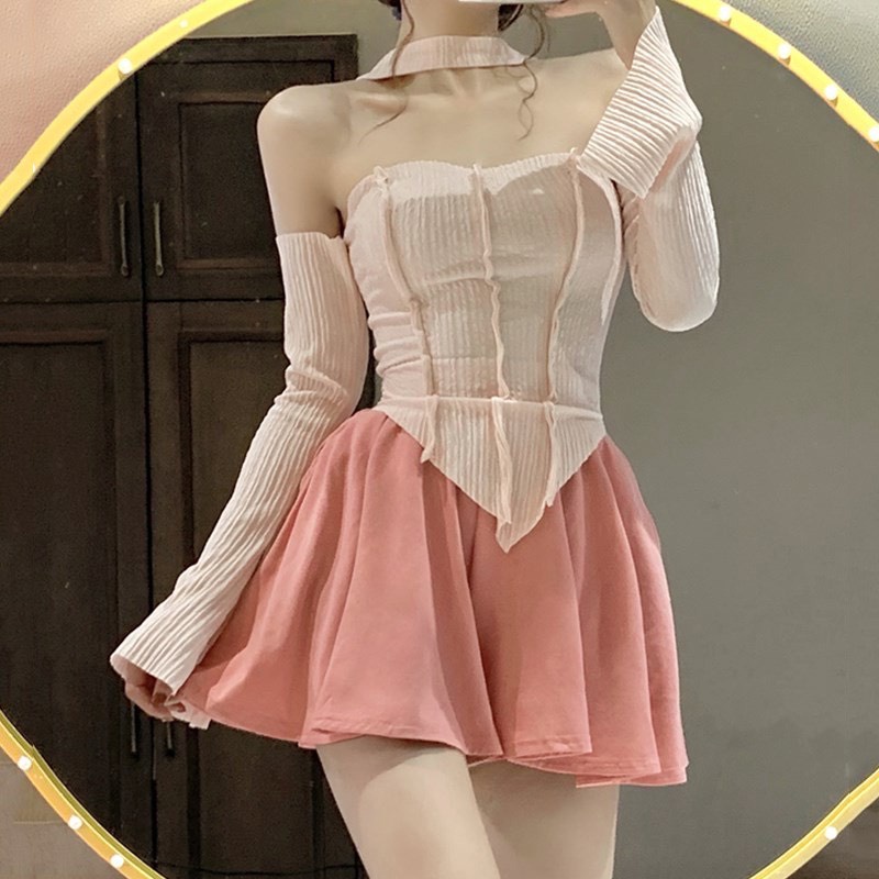 Áo Dài Tay Khoét Vai Dáng Ôm Xẻ Tà Phong Cách Hồng Kông | BigBuy360 - bigbuy360.vn