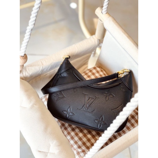 ❌LV BAGATELLE bag super new 2022