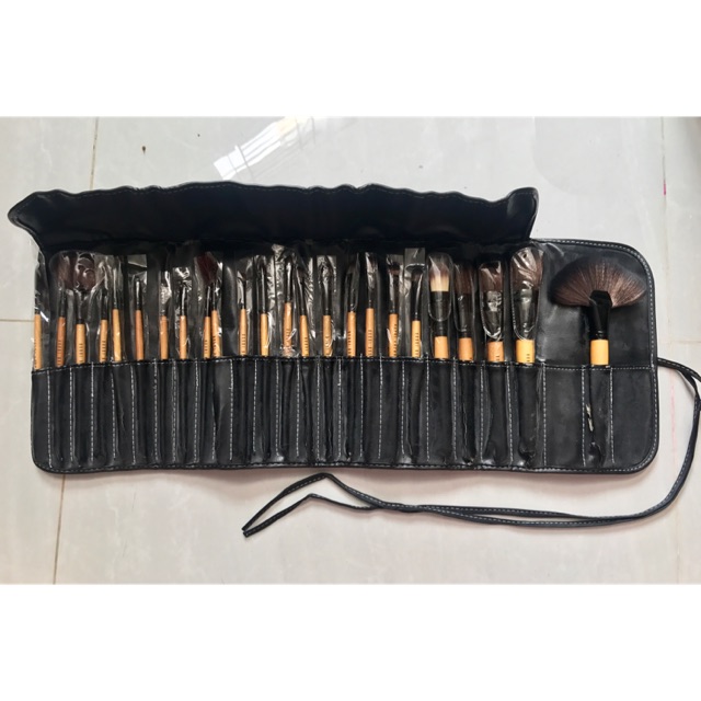 Thanh Lý Bộ Cọ 24cây bị nứt bao da