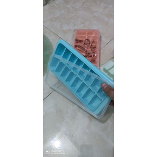 KHAY VỈ ĐÁ CÓ NẮP 16 VIÊN. 6934.