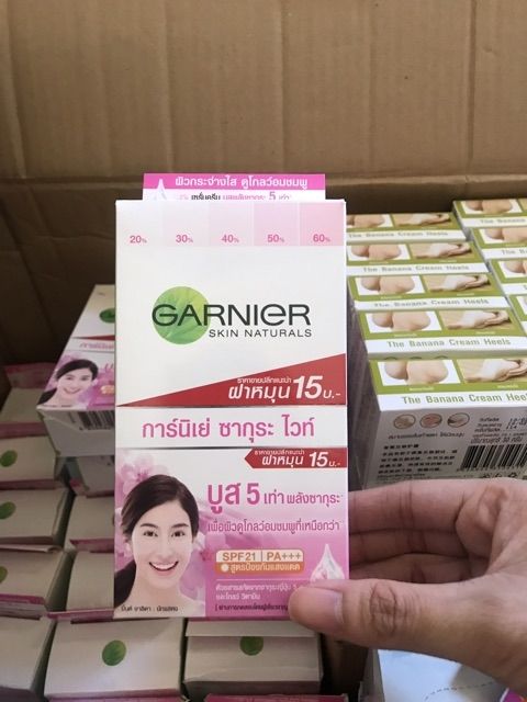 Hộp 6 gói kem dưỡng ganier ban ngày