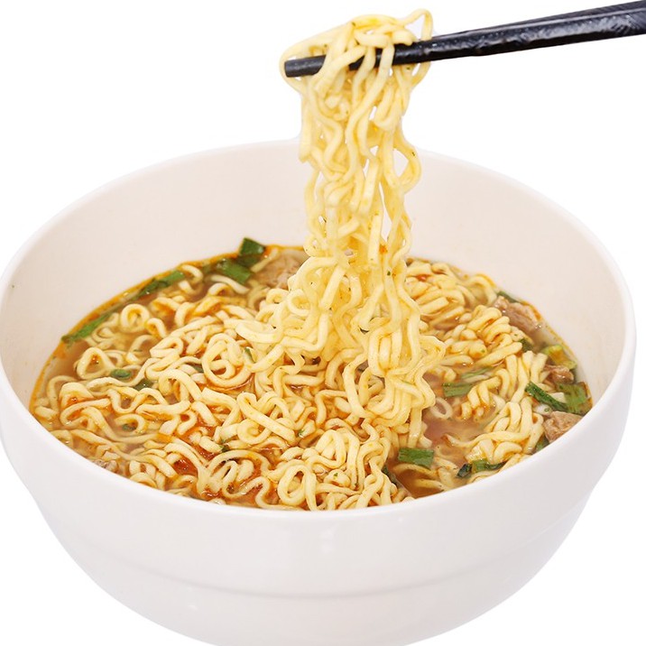 Lốc 5 gói mì khoai tây Omachi xốt bò hầm 80g | BigBuy360 - bigbuy360.vn