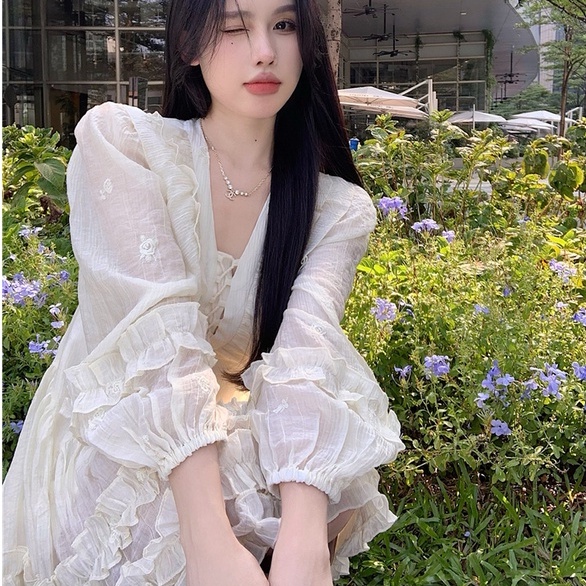 Đầm tiểu thư nữ tay phồng dáng xoè eo cao màu trắng ulzzang AK3132