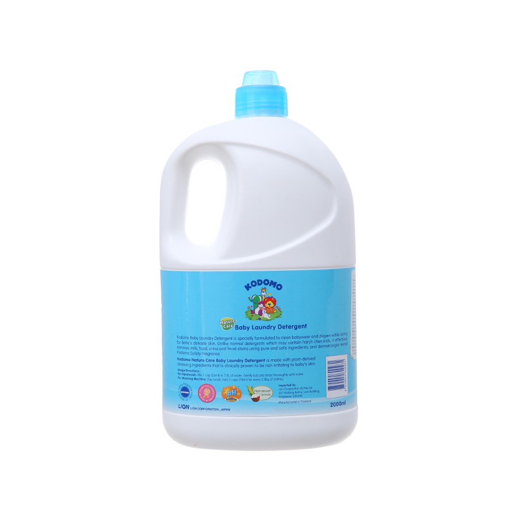Dung dịch giặt tẩy cho bé Kodomo xanh chai dịu nhẹ 2 lít
