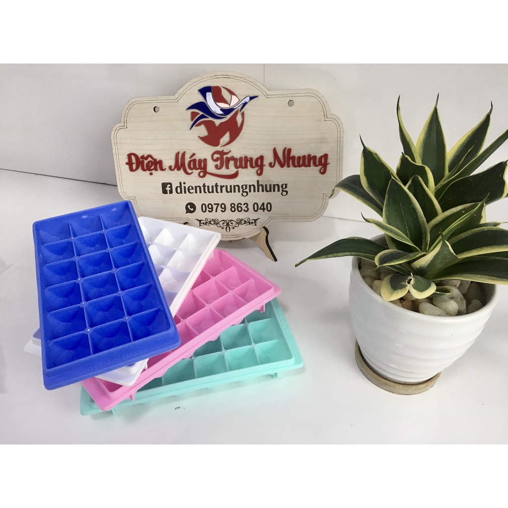 Khay làm đá nhựa 18 viên Song Long No.18D