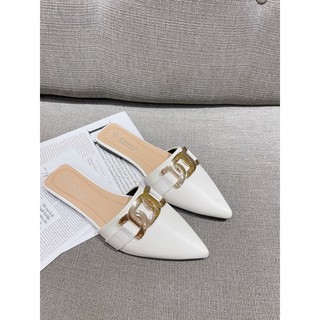 Sục nữ đế bằng mũi nhọn phối khóa