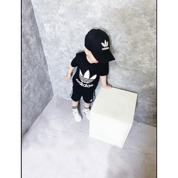 Bộ bé trai thể thao size Đạicộc tay phong cách