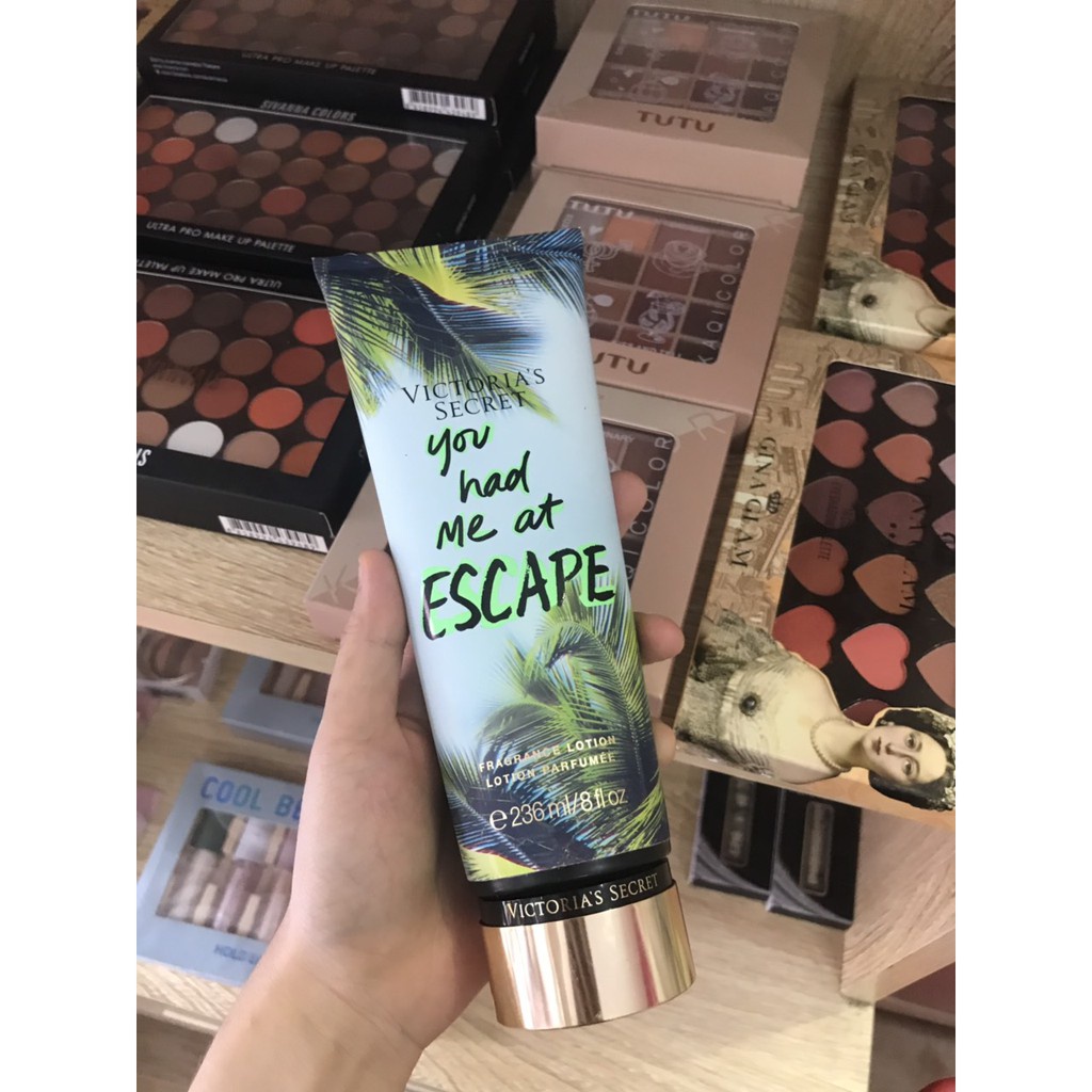 Dưỡng thể Victoria's Secret Fragrance Lotion 236ml - You Had Me at Escape (Mỹ)