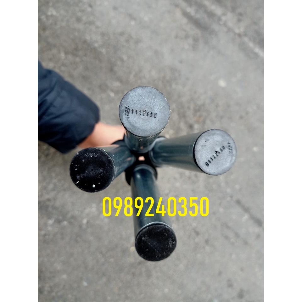 Quang treo giảm xóc máy giặt AQUA 9,5kg cửa trên chính hãng