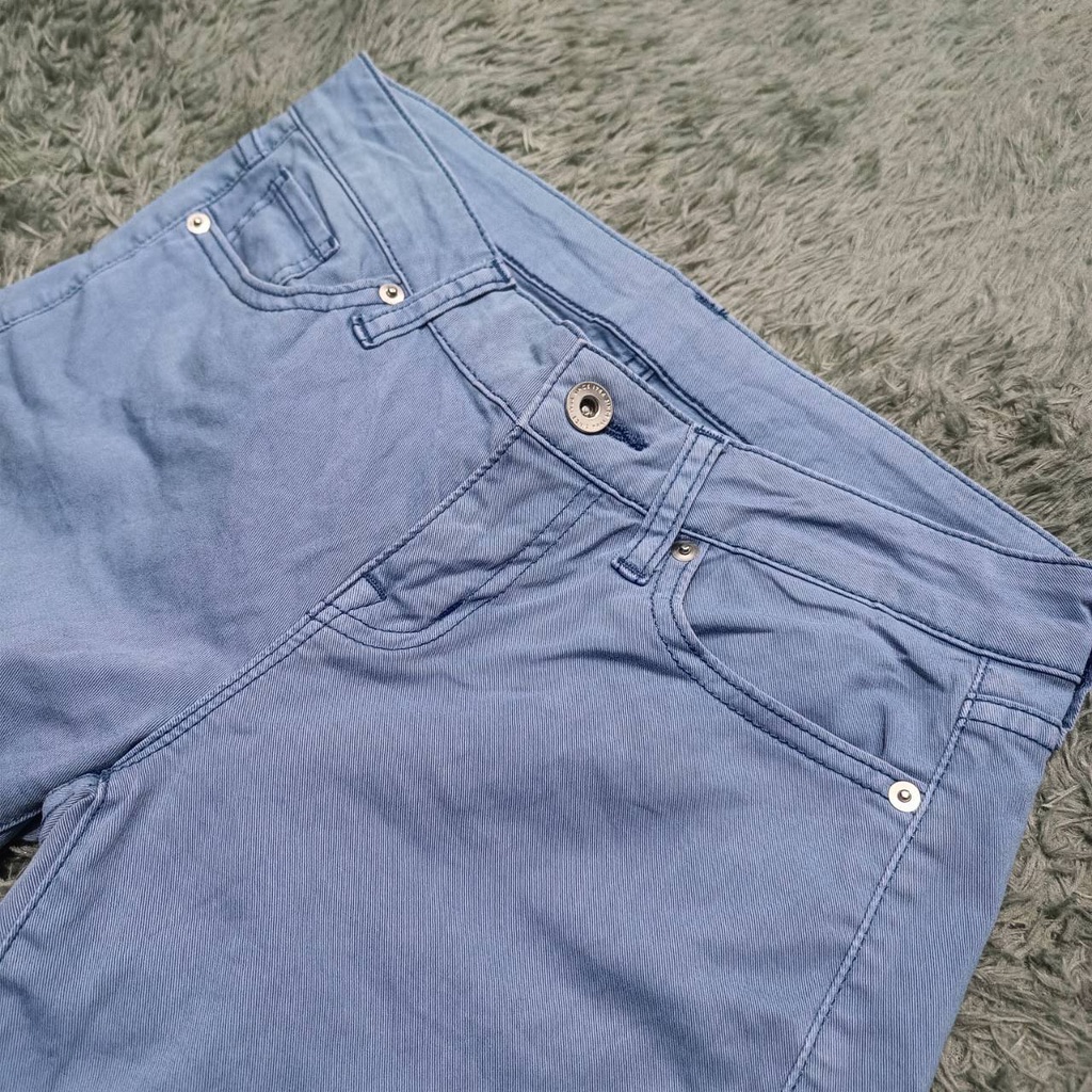 Quần Chinos Uniqlo Xanh Da Trời