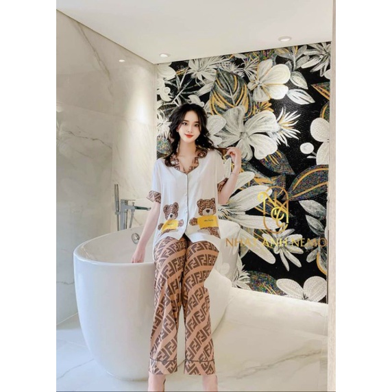 Bộ lụa chất xước dài có sẵn