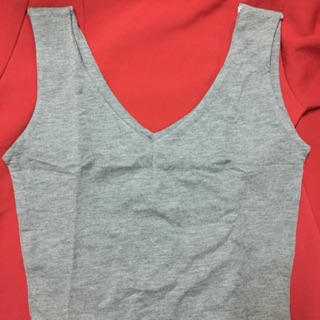 Áo croptop sát nách cổ tim giá rẻ