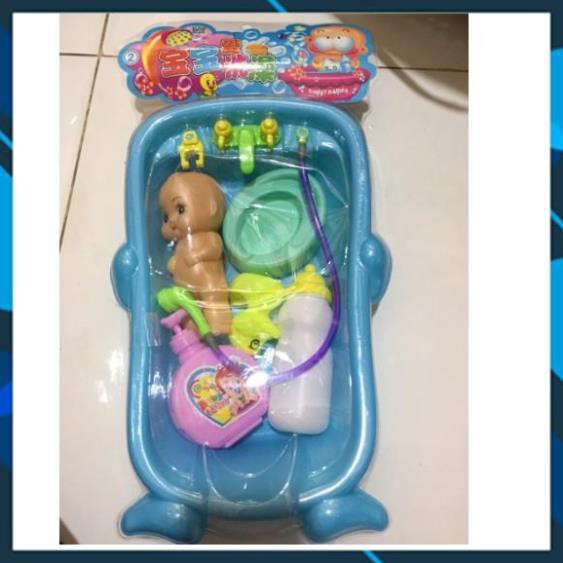 Bộ búp bê kèm bồn tắm