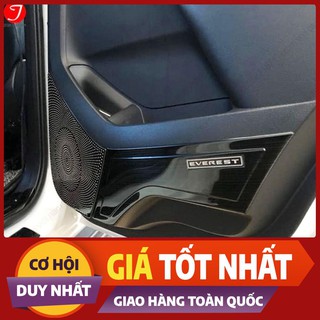 Ốp tapli cánh cửa xe ford everest 2017-2019, chất liệu titan cao cấp