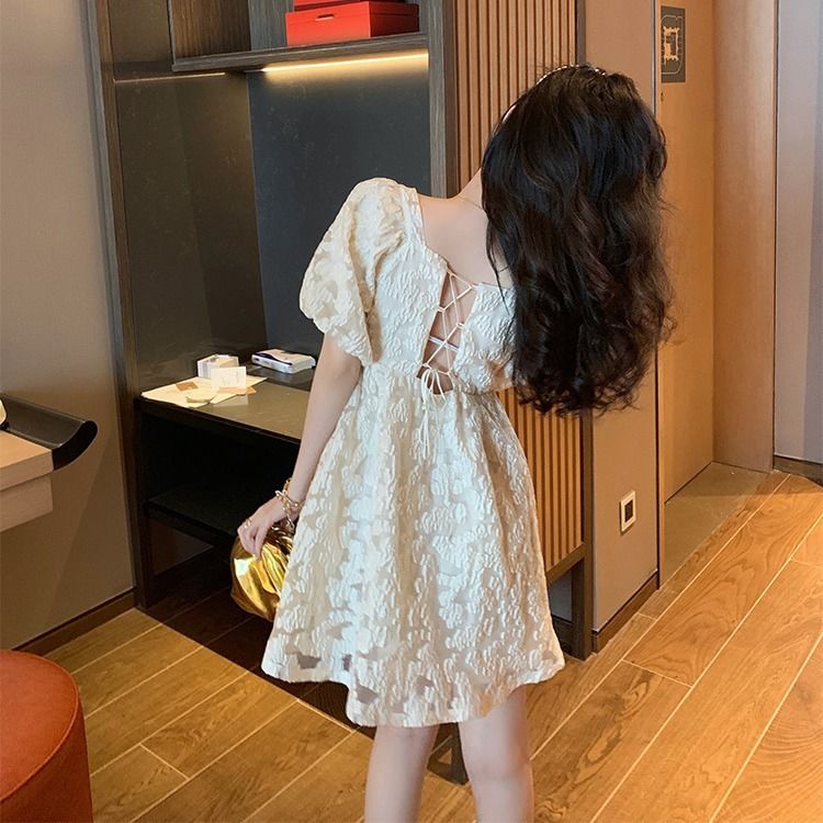 Đầm xòe hai dây thời trang hè xinh xắn cho nữ