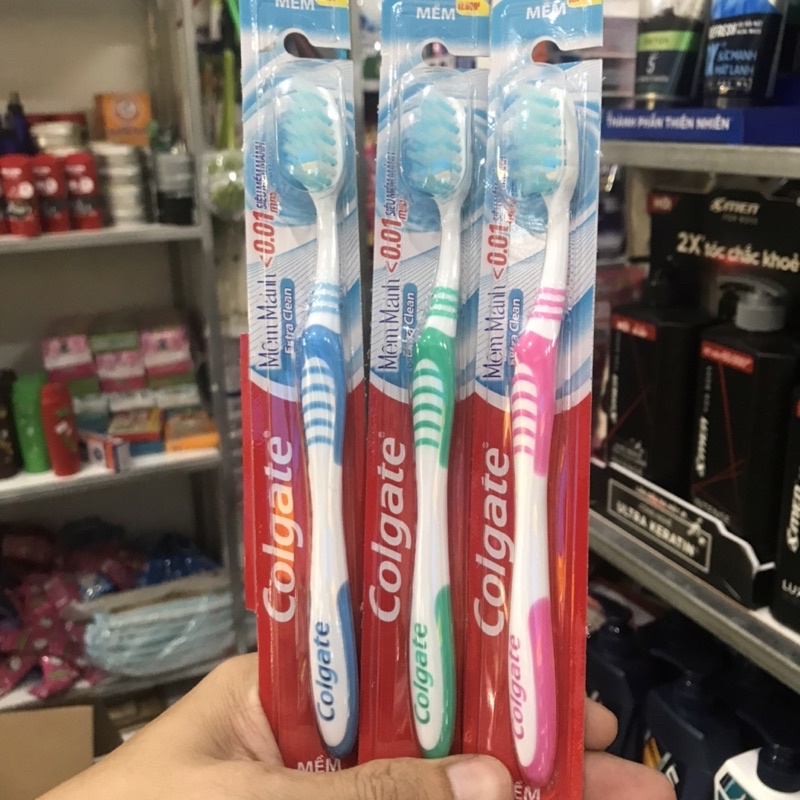 1 cây] Bàn chải Colgate Extra Clean Mềm mảnh