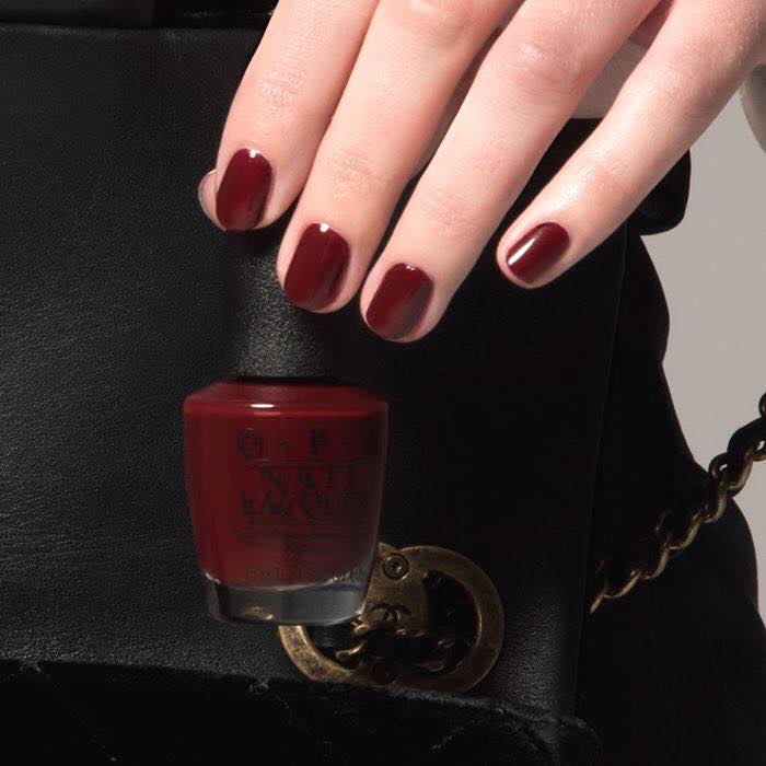 Sơn Móng Tay O.P.I  Màu Đỏ đô Sang Chảnh, Làm Đẹp cho Bàn tay, Nail Cao Cấp