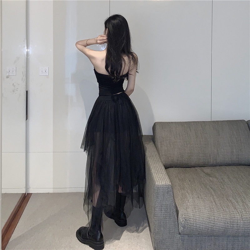 Set áo ống thun croptop ôm body tôn dáng và da dây kéo dây gài khóa hở vai + váy lưới đen lưng cao dài ngắn đuôi cá